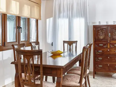 DiningRoom