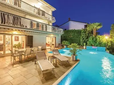 Ferienhaus für 12 Personen (300 m²) in Kastav 2/10