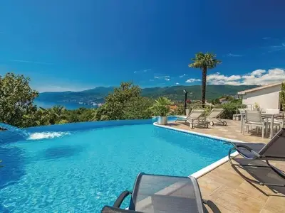 Ferienhaus für 12 Personen (300 m²) in Kastav 8/10