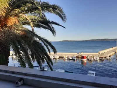 Ferienhaus für 8 Personen (120 m²) in Kastel Luksic 10/10