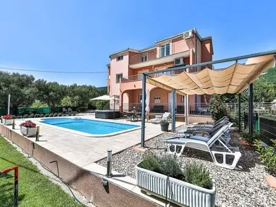 Ferienhaus für 12 Personen in Kastel Luksic 2/10