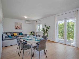 Ferienhaus für 4 Personen (96 m²) in Kastel Stafilic