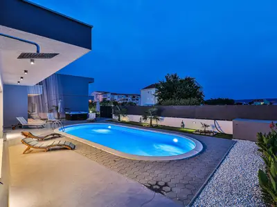 pool