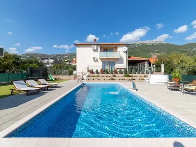 Ferienhaus für 8 Personen in Kastel Stari 1/10