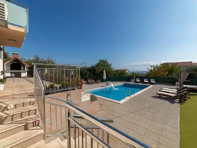 Ferienhaus für 8 Personen in Kastel Stari 5/10