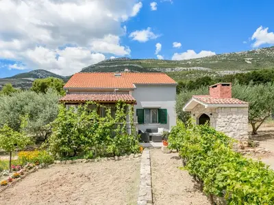 Ferienhaus für 4 Personen in Kastel Stari 1/10
