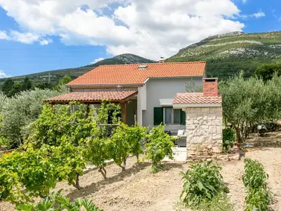 Ferienhaus für 4 Personen in Kastel Stari 7/10
