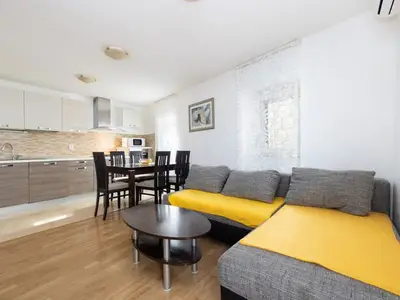 Ferienhaus für 7 Personen in Kaštel Sućurac 5/10