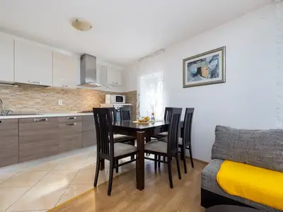Ferienhaus für 7 Personen in Kaštel Sućurac 6/10