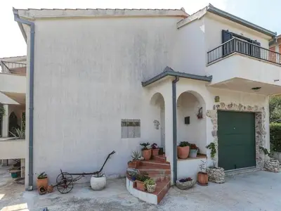 Ferienhaus für 11 Personen in Kaštel Sućurac 3/10