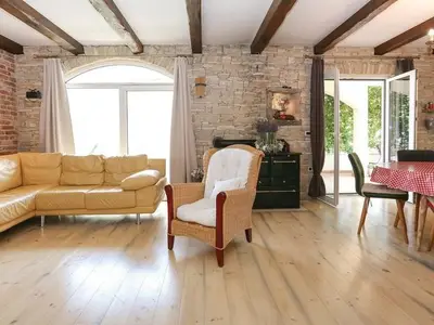 Ferienhaus für 11 Personen in Kaštel Sućurac 8/10