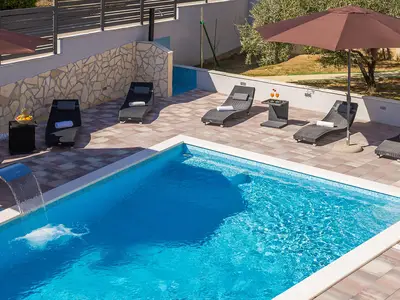 pool