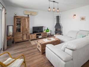 Ferienhaus für 6 Personen (146 m²) in Kaštelir-Labinci