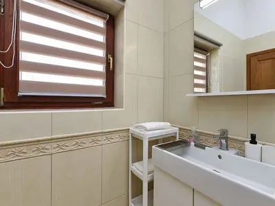 Ferienhaus für 7 Personen (120 m²) in Kaštelir 8/10