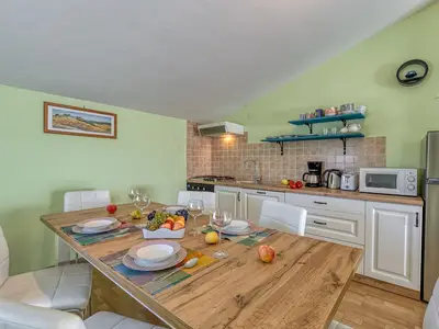 Ferienhaus für 8 Personen (140 m²) in Kaštelir 5/10