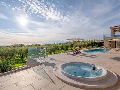 pool
