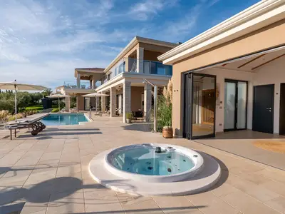 pool