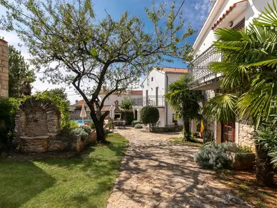 Ferienhaus für 8 Personen (130 m²) in Kaštelir 5/10