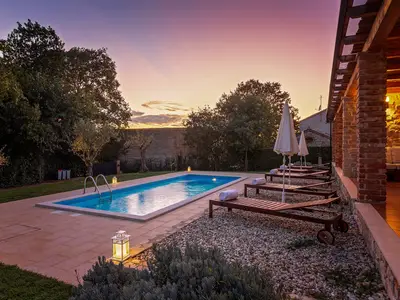 Ferienhaus für 8 Personen (125 m²) in Kaštelir 3/10