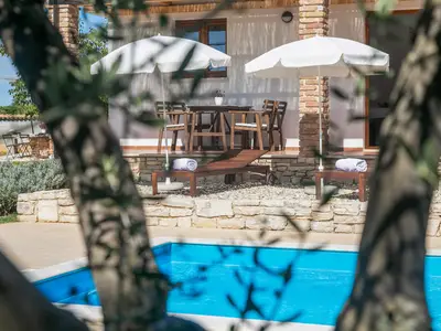 Ferienhaus für 8 Personen (125 m²) in Kaštelir 6/10