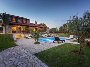 23996447-Ferienhaus-9-Kaštelir-Labinci-300x225-2