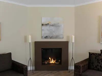 Kamin-/Ofen