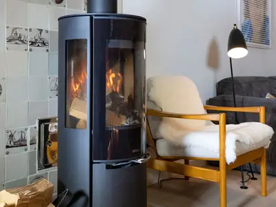 Kamin-/Ofen