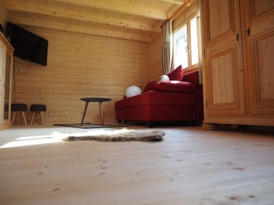 TV- und Sitzecke im Ferienhaus Holzhaisl in Kelheim im Altmühltal