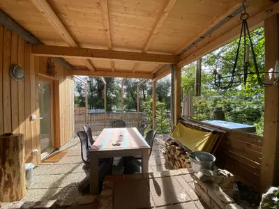 Überdachte Terrasse