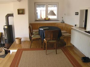 23733420-Ferienhaus-4-Kelkheim (Taunus)-300x225-5