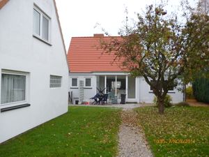 23441320-Ferienhaus-4-Kellenhusen-300x225-2