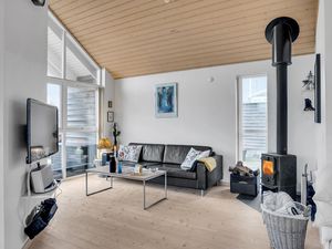 23750091-Ferienhaus-6-Kerteminde-300x225-2