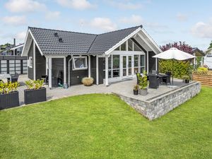 23756129-Ferienhaus-4-Kerteminde-300x225-0