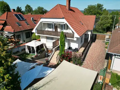 Ferienhaus für 17 Personen (260 m²) in Keszthely 1/10