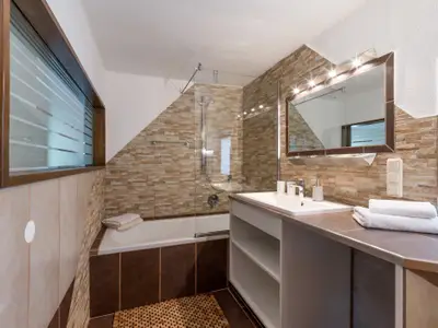 Ferienhaus_Badezimmer