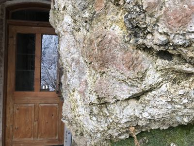 zum Ski- und Radkeller der Fewo zwischen Berg und Bach am Fuße des Buchberges, Bayern