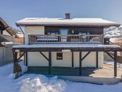 Außenseite Ferienhaus [Winter]