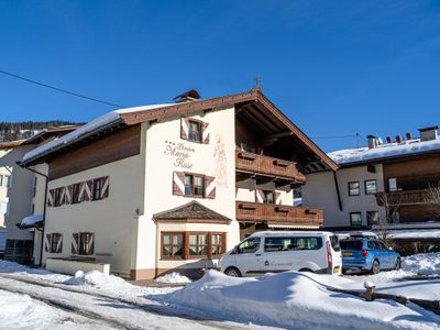 Außenseite Ferienhaus [Winter]