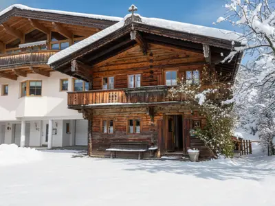 Außenseite Ferienhaus [Winter]