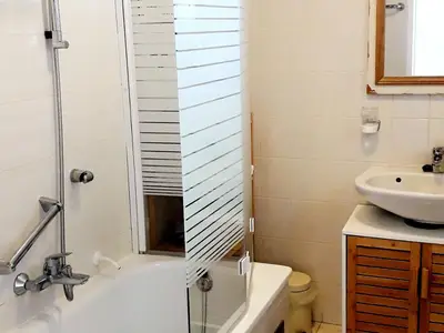 Blick ins Badezimmer
