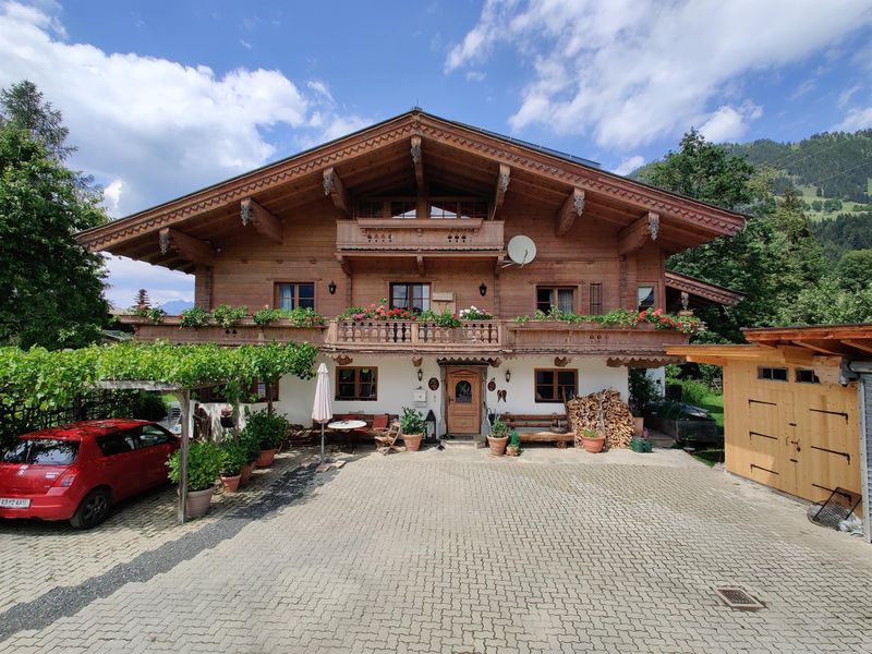 23521723-Ferienhaus-4-Kitzbühel-800x600-0