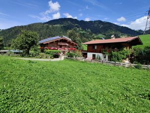 23521723-Ferienhaus-4-Kitzbühel-300x225-5