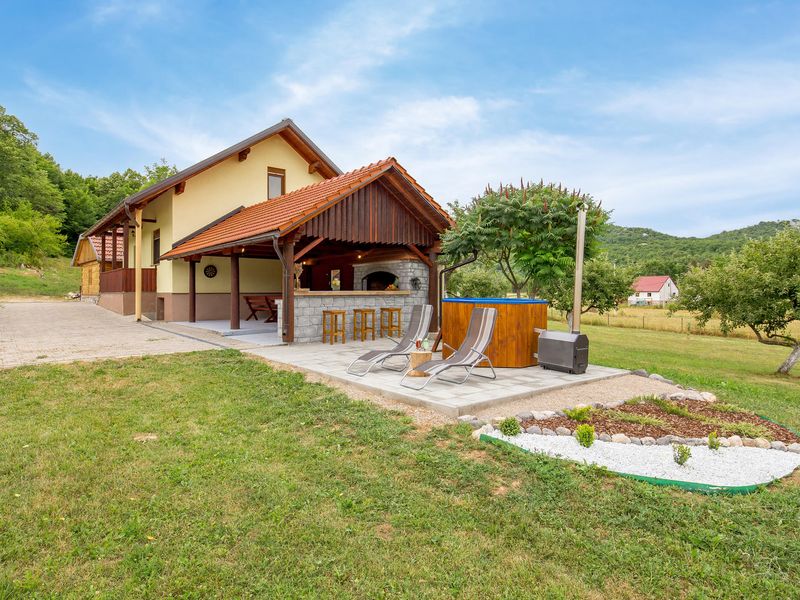 23747011-Ferienhaus-4-Klanac-800x600-0