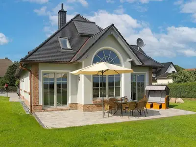 Ferienhaus für 8 Personen (170 m²) in Klein Zicker 1/10