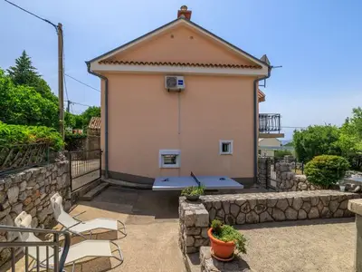 Ferienhaus für 4 Personen in Klenovica 6/10