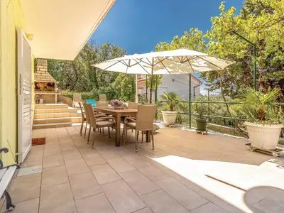 balcony-terrace