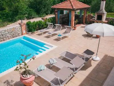 pool