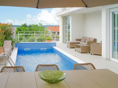 pool