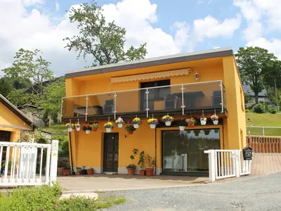 Ferienhaus für 4 Personen (101 m²) in Klingenthal/Sachsen 1/10