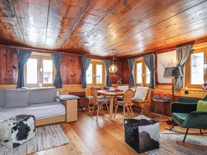 23746456-Ferienhaus-8-Klösterle am Arlberg-300x225-1